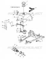 TREIBSTOFF TANK AND VERGASER MOUNTING